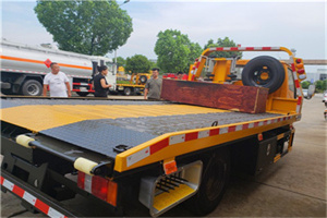 西三旗附近拖车电话号码服务